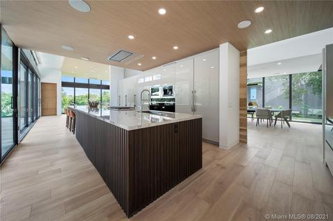 2930 Brickell Ave, Miami, FL 33129 photo 7