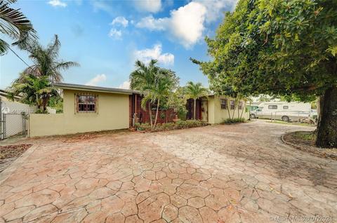 7325 W 12th Ave, Hialeah, FL 33014 photo 3