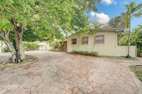 7325 W 12th Ave, Hialeah, FL 33014 photo 1