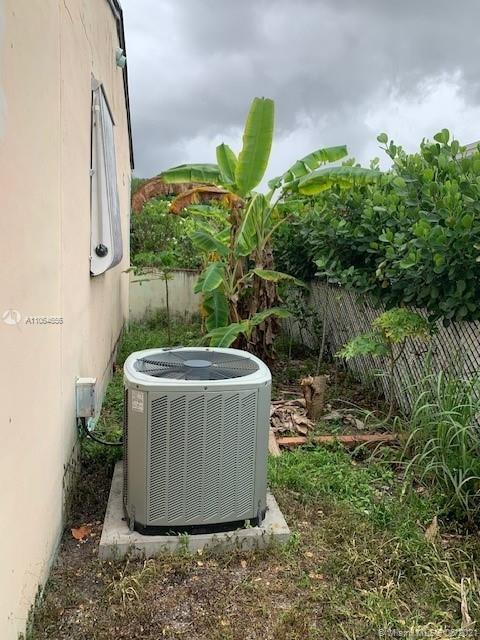 868 E 23rd St, Hialeah, FL 33013 photo 6