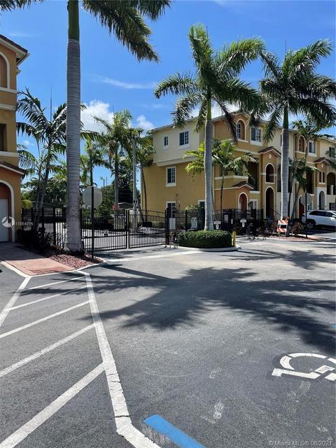 131 NW 2nd Ave #9, Hallandale Beach, FL 33009