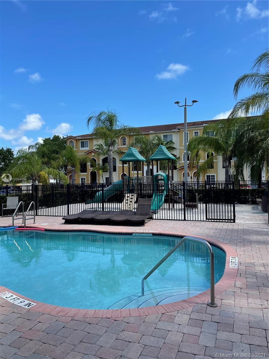 131 NW 2nd Ave #9, Hallandale Beach, FL 33009 photo 7