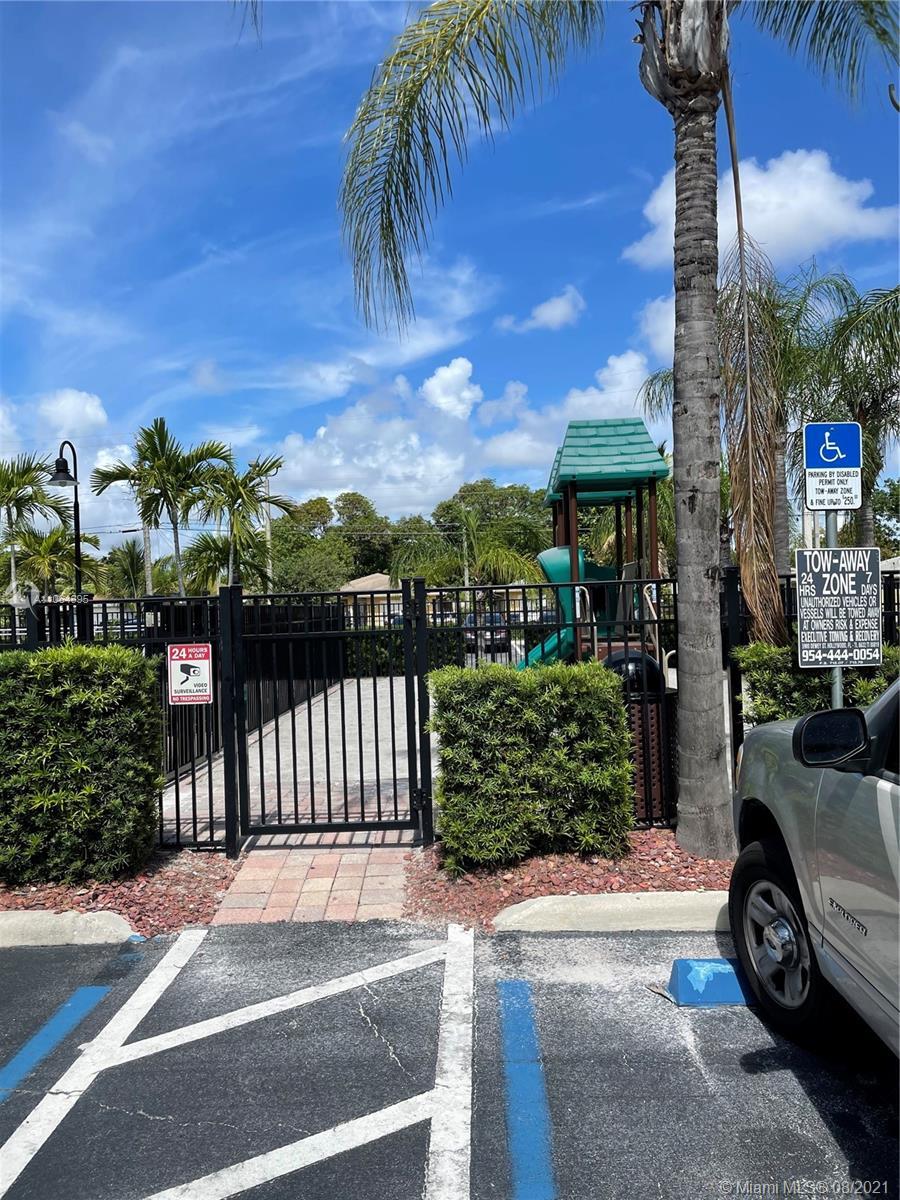  131 NW 2nd Ave #9, Hallandale Beach, FL 33009 photo 4