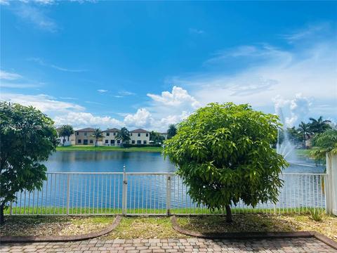 8748 W 33rd Ave, Hialeah, FL 33018 photo 9