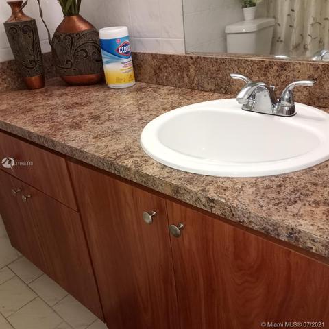 1900 W 68th St #E205, Hialeah, FL 33014 photo 24