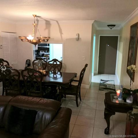 1900 W 68th St #E205, Hialeah, FL 33014 photo 12