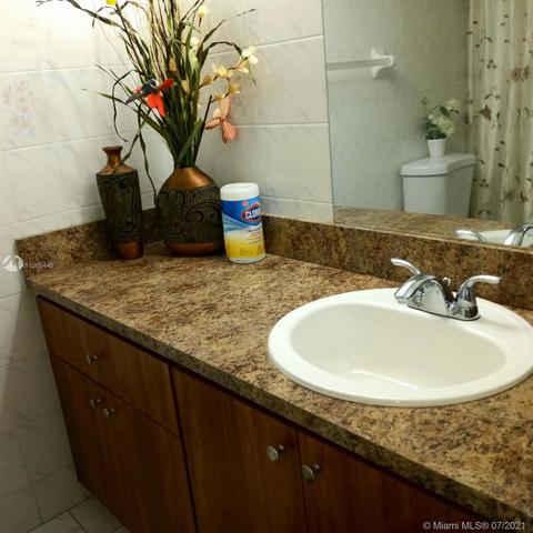 1900 W 68th St #E205, Hialeah, FL 33014 photo 19
