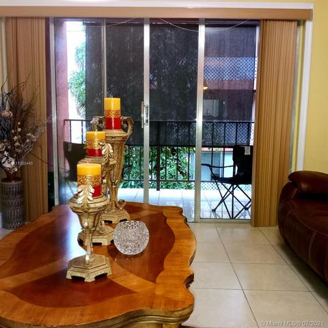 1900 W 68th St #E205, Hialeah, FL 33014 photo 2