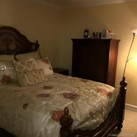 1900 W 68th St #E205, Hialeah, FL 33014 photo 32
