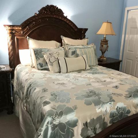 1900 W 68th St #E205, Hialeah, FL 33014 photo 22