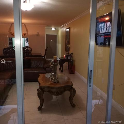 1900 W 68th St #E205, Hialeah, FL 33014 photo 8