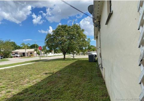 699 E 56th St, Hialeah, FL 33013 photo 26