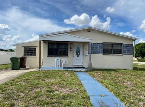 699 E 56th St, Hialeah, FL 33013 photo 1