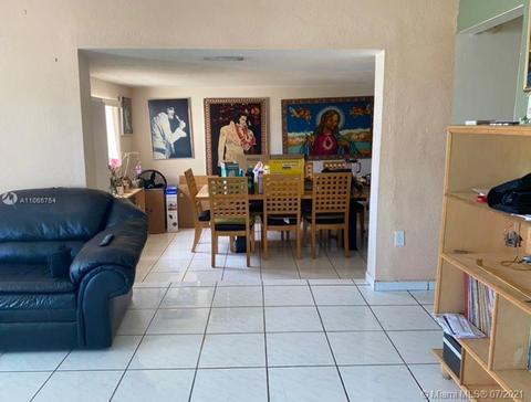 699 E 56th St, Hialeah, FL 33013 photo 6