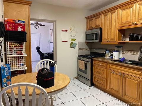 699 E 56th St, Hialeah, FL 33013 photo 12