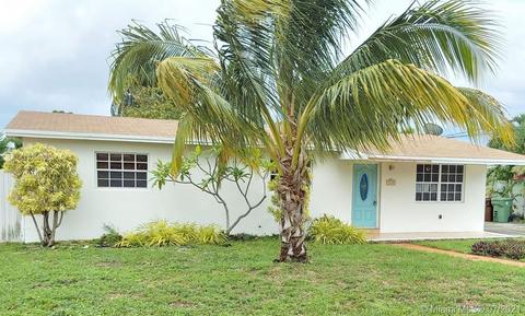 1898 W 64th St, Hialeah, FL 33012 photo 1