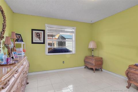 7330 W 29th Ave, Hialeah, FL 33018 photo 17