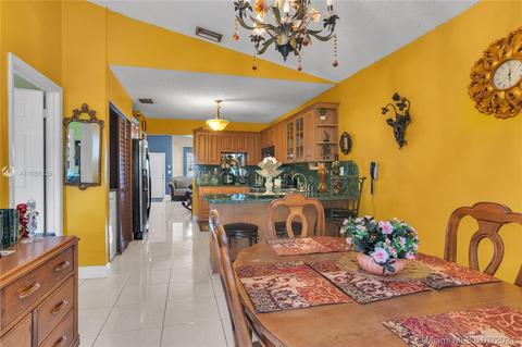 7330 W 29th Ave, Hialeah, FL 33018 photo 12
