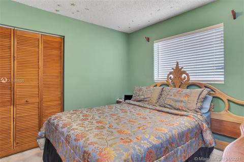 7330 W 29th Ave, Hialeah, FL 33018 photo 18