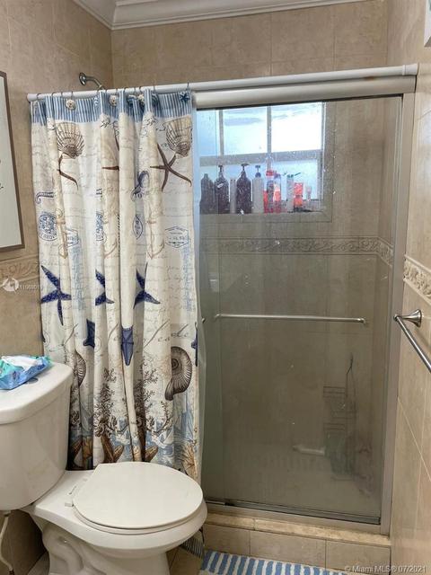 461 W 64th St, Hialeah, FL 33012 photo 7