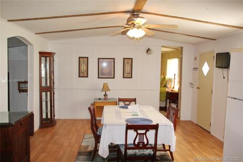 2107 SE 32nd St, Okeechobee, FL 34974 photo 3