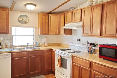 2107 SE 32nd St, Okeechobee, FL 34974 photo 9