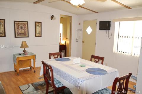 2107 SE 32nd St, Okeechobee, FL 34974 photo 5