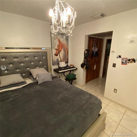 868 W 39th Pl, Hialeah, FL 33012 photo 18