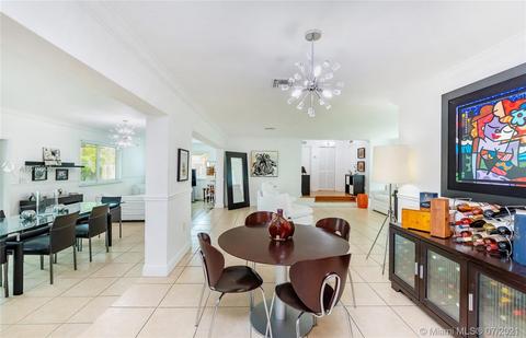751 Heron Ave, Miami Springs, FL 33166 photo 9