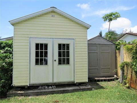 116 Cherokee St, Miami Springs, FL 33166 photo 28