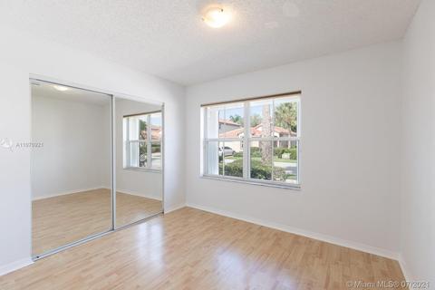 1663 SW 158th Ter, Pembroke Pines, FL 33027 photo 16