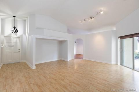 1663 SW 158th Ter, Pembroke Pines, FL 33027 photo 7