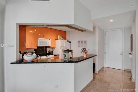 801 Brickell Key Blvd #2807, Miami, FL 33131 photo 14