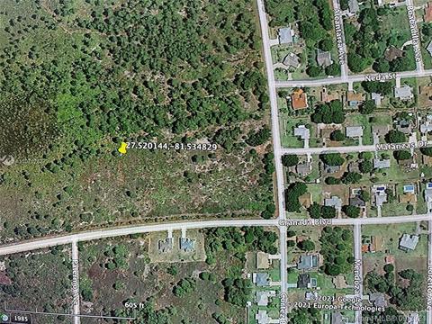 6627 Eugenia Dr, Sebring, FL 33872 photo 2