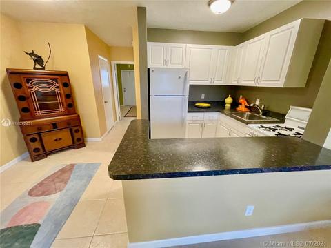 301 E Mcnab Rd #207, Pompano Beach, FL 33060 photo 5