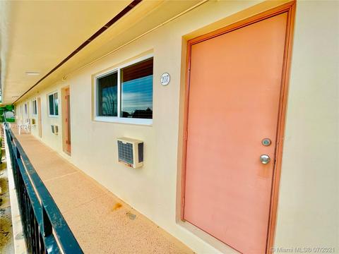 301 E Mcnab Rd #207, Pompano Beach, FL 33060 photo 2