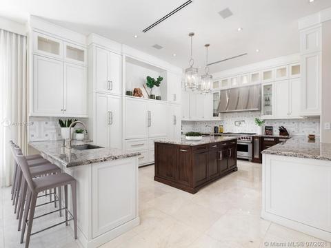 8975 SW 63rd Ct, Pinecrest, FL 33156 photo 13