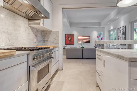 325 Hampton Ln, Key Biscayne, FL 33149 photo 11