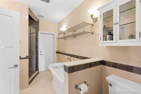 186 Edgewater Dr, Coral Gables, FL 33133 photo 24