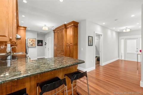 186 Edgewater Dr, Coral Gables, FL 33133 photo 10