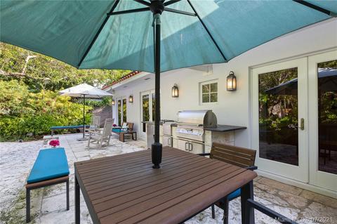 186 Edgewater Dr, Coral Gables, FL 33133 photo 38
