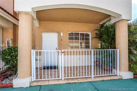 311 E 3rd St #4, Hialeah, FL 33010 photo 2
