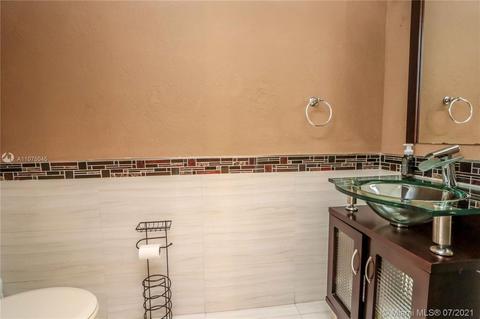 311 E 3rd St #4, Hialeah, FL 33010 photo 8