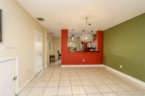 311 E 3rd St #4, Hialeah, FL 33010 photo 4