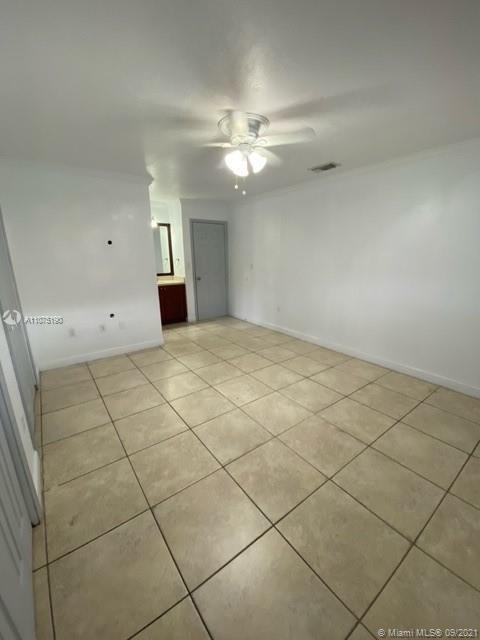 2270 W 74th St #201-6, Hialeah, FL 33016 photo 7
