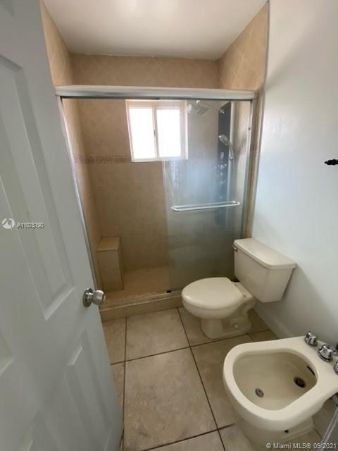 2270 W 74th St #201-6, Hialeah, FL 33016 photo 13