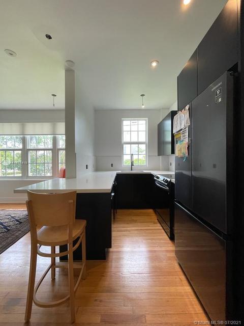 3224 Biscayne Blvd #2E, Miami, FL 33137 photo 2