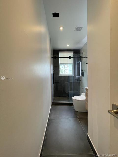 3224 Biscayne Blvd #2E, Miami, FL 33137 photo 11