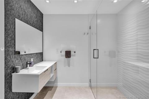 30 Island Dr, Key Biscayne, FL 33149 photo 65