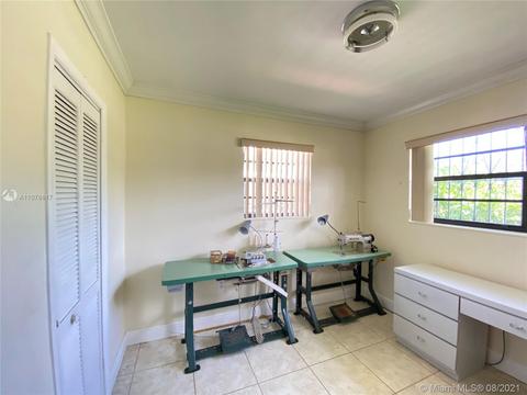 151 E 53rd Ter, Hialeah, FL 33013 photo 14